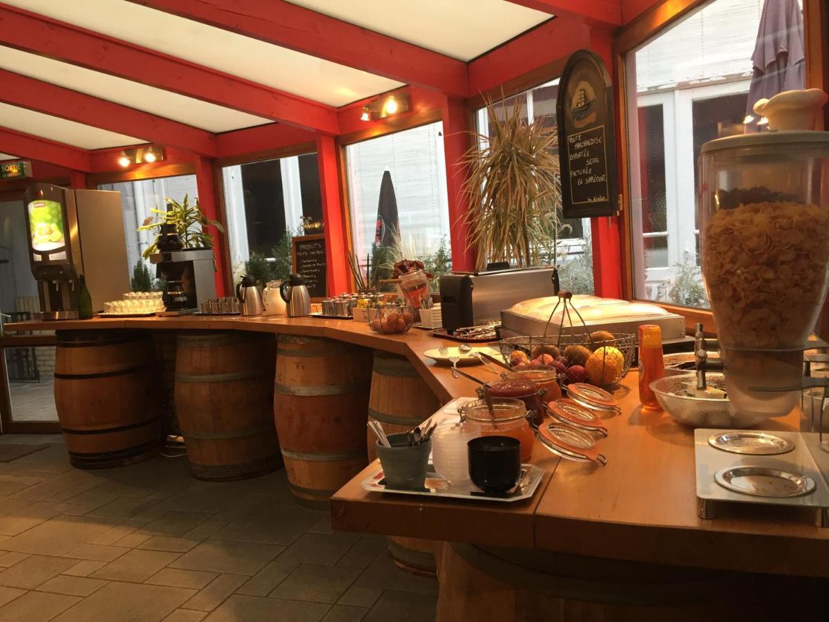 Hotel - Restaurant Au Tonnelier Bergues Exteriér fotografie
