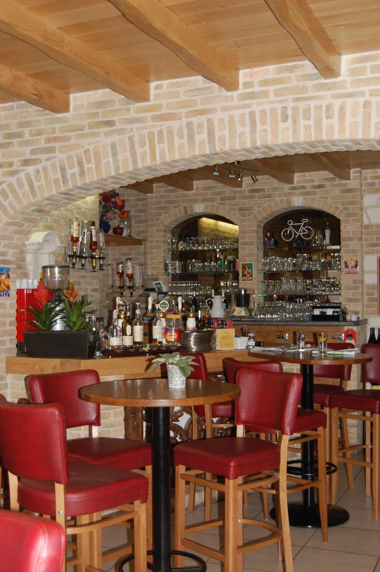 Hotel - Restaurant Au Tonnelier Bergues Exteriér fotografie
