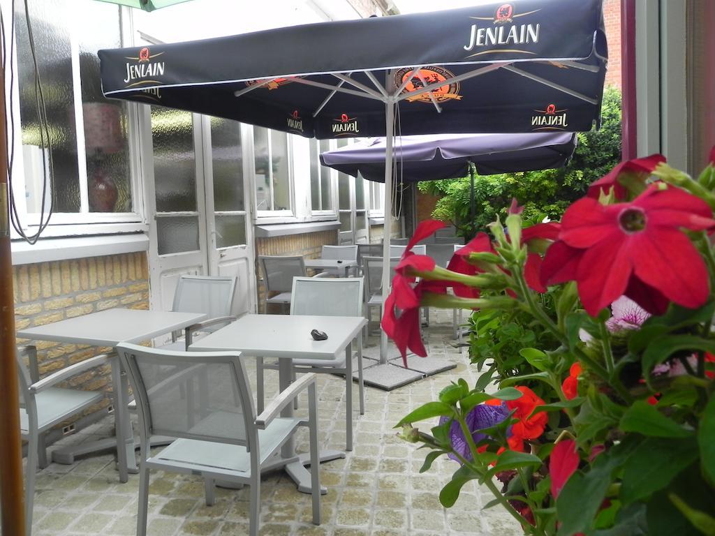 Hotel - Restaurant Au Tonnelier Bergues Exteriér fotografie