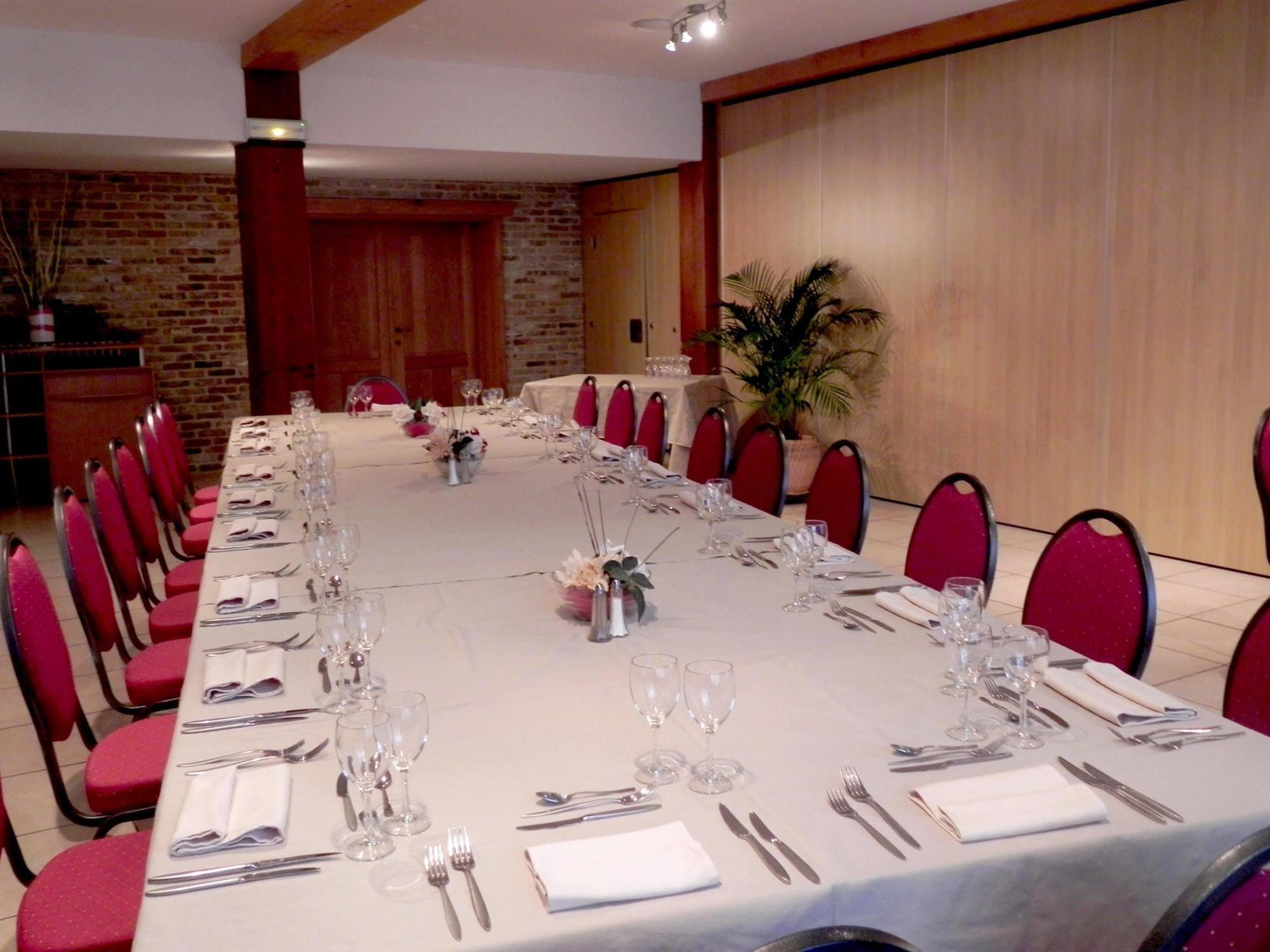 Hotel - Restaurant Au Tonnelier Bergues Exteriér fotografie